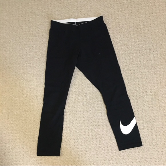 Nike Cropped Cotton Leggings - Picture 1 of 2